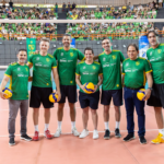 Ídolos do vôlei brasileiro abrilhantam lançamento da 40ª Copa Sesc