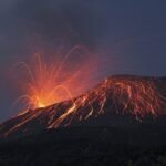 Indonésia: voos são suspensos em aeroporto por erupção do Anak Krakatau