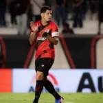 Início avassalador e susto no fim: Atlético faz dois rápidos, cede gol, mas vence o Ceará no 1° tempo
