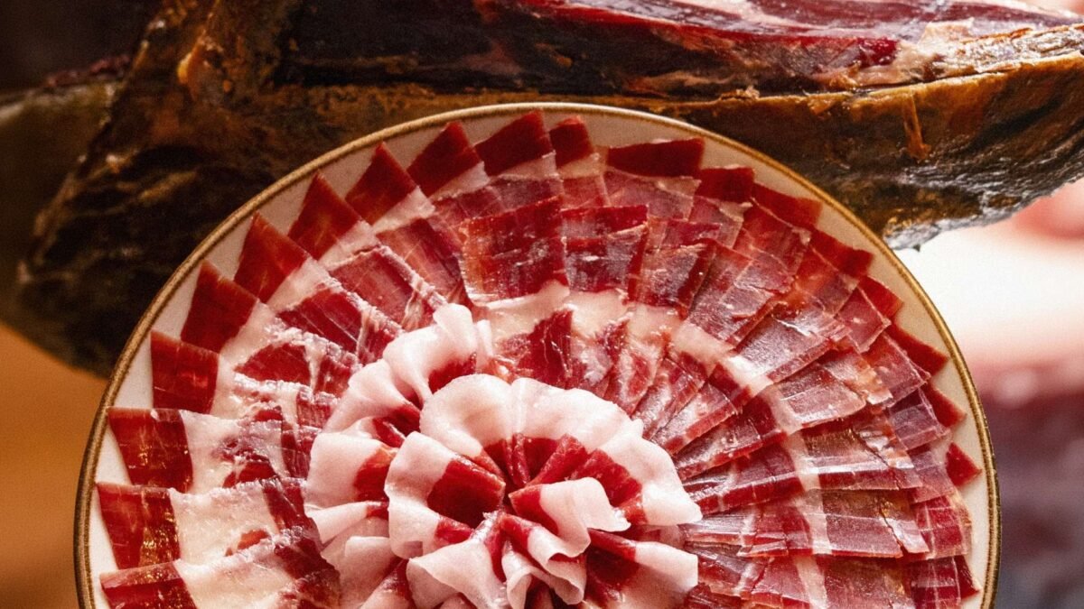 Jamón curado por mais de oito anos será servido durante jantar em Goiânia