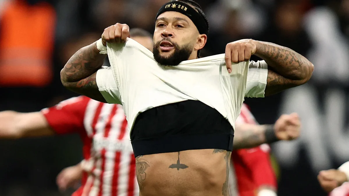 Memphis ainda deve gerar multa ao Corinthians após eliminação da Libertadores