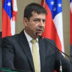 Mendonça afasta chefe da Inteligência da PF após apontar monitoramento