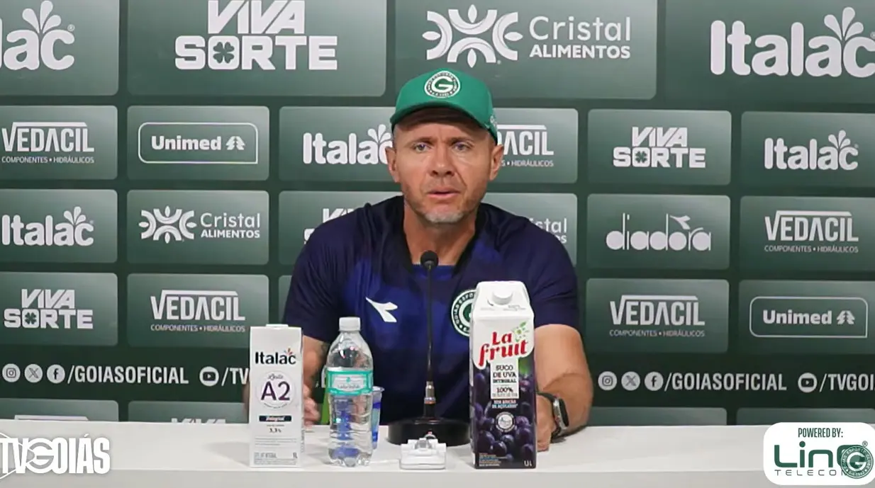 Mozart comenta expectativa de calor para jogo contra o Fortaleza: “Estamos mais acostumados”