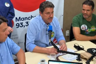 Na primeira agenda em Anápolis após ruptura com Márcio Corrêa, Wilder caminha com vereador da oposição