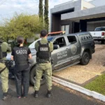 Operação bloqueia R$ 28,1 milhões ligados ao Comando Vermelho em Goiás