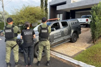 Operação bloqueia R$ 28,1 milhões ligados ao Comando Vermelho em Goiás