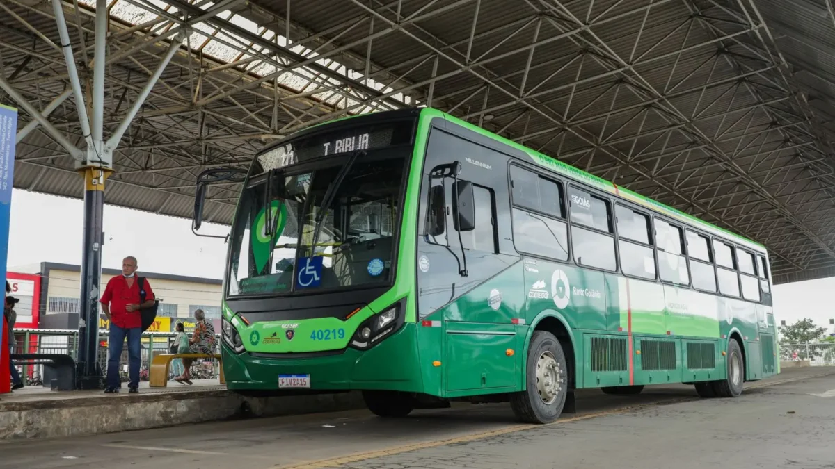 Pellozo quer anunciar tarifa zero no transporte coletivo de Senador Canedo em janeiro
