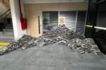 PF acha 725 kg de cocaína escondidos sob piso de casa em SC