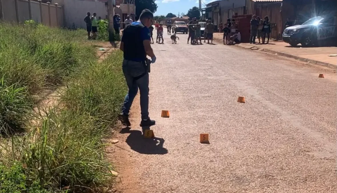 Polícia de GO avalia construir laboratório com tecnologia para coletar pistas de crime em insetos