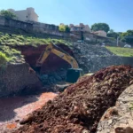 Prefeitura inicia obra para conter erosão na Marginal Botafogo em Goiânia