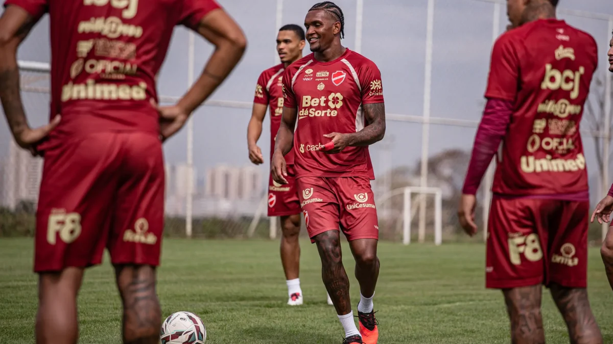 Resultados ajudam, e Vila Nova enfrenta o Avaí com chance de assumir a liderança da Série B