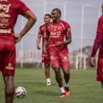 Resultados ajudam, e Vila Nova enfrenta o Avaí com chance de assumir a liderança da Série B