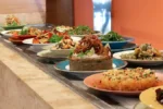 Self-service em Goiânia: 14 lugares para comer à vontade