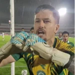 Tadeu falha, se redime e Goiás vence Botafogo-SP de virada na Série B do Brasileirão