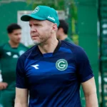 Técnico do Goiás diz que acredita no acesso e mira vitória no clássico contra o Vila Nova