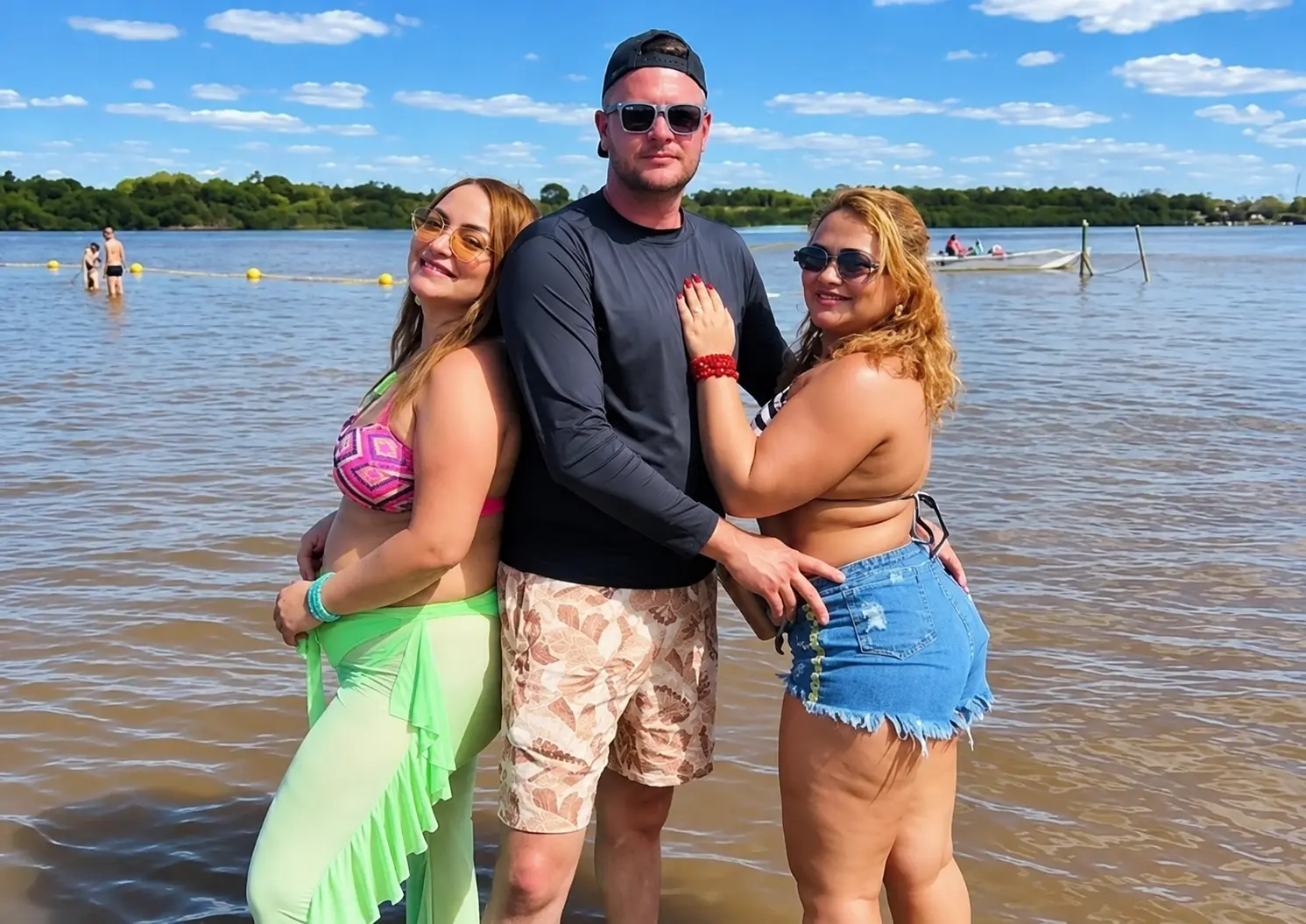 Trio que vive em Goiânia participará de Encontro Nacional de Trisais no RJ