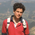 Um ano após canonização, saiba quem foi Carlo Acutis e a relação do santo millennial com o Brasil
