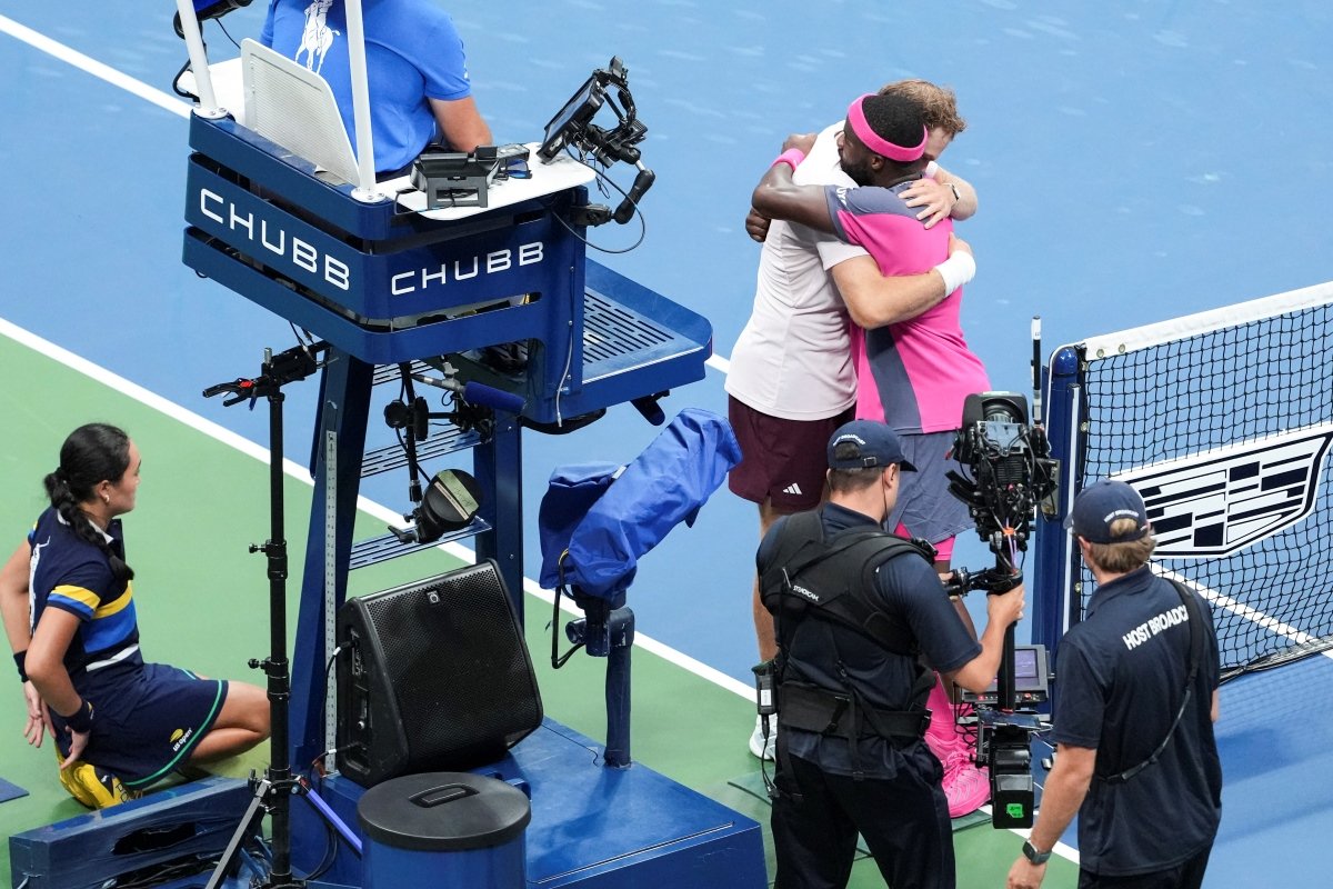 US Open: número 46 do mundo leva virada impressionante e chora após derrota