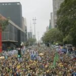 USP: comício de Flávio Bolsonaro na Paulista tem pico de 28,5 mil pessoas
