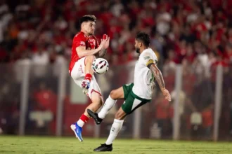 Vila Nova x Goiás: primeiro tempo termina empatado sem gols
