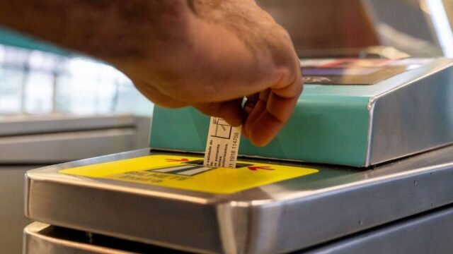 Acabou! Metrô de SP encerra operação com bilhete magnético Edmonson; veja o que muda