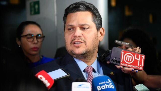 Alcolumbre adia PEC da Segurança Pública para depois da eleição para evitar disputa sobre maioridade