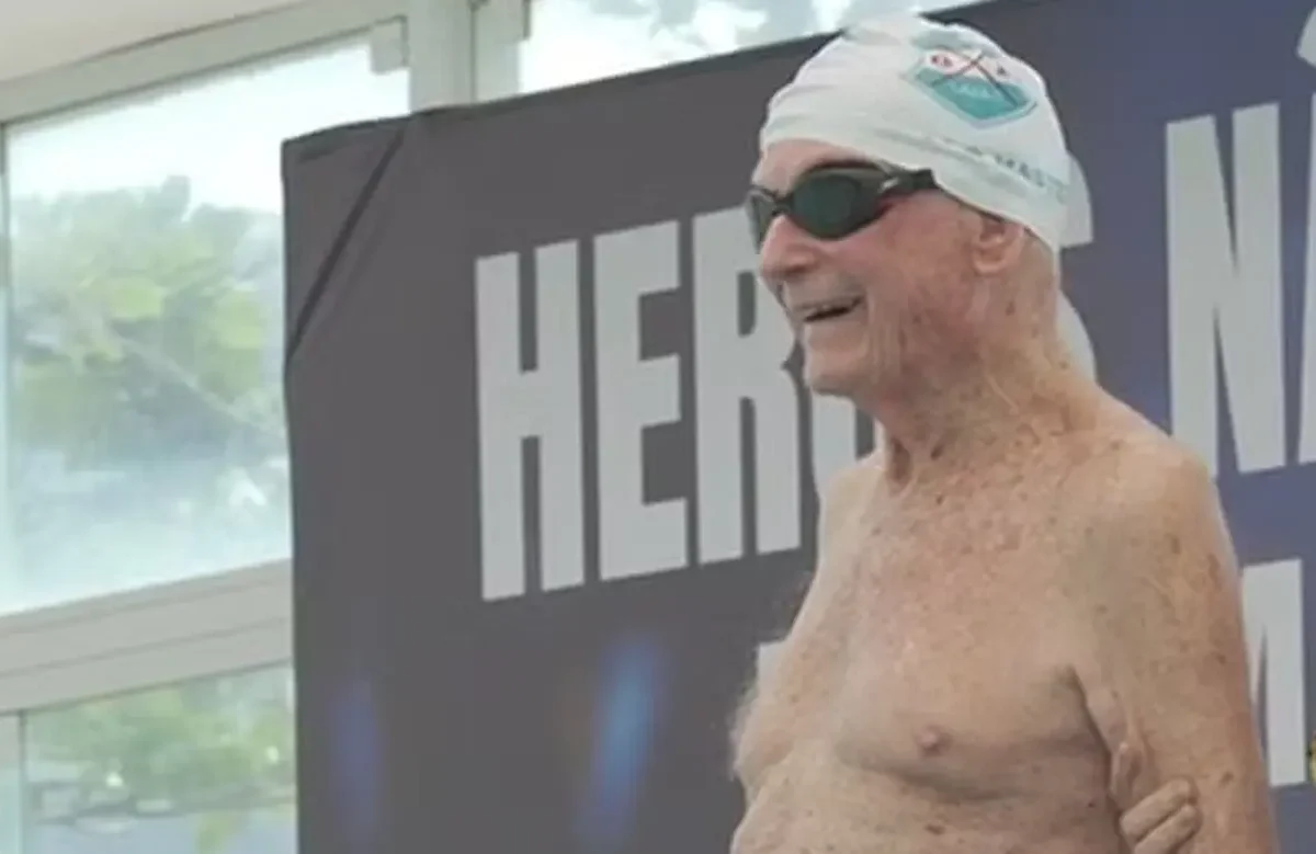 Aos 102 anos, nadador recordista mundial impressiona ao competir com atletas mais jovens no Rio