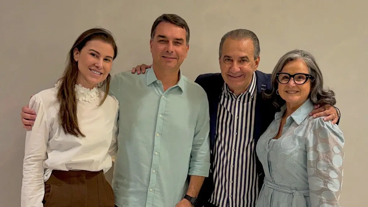 ‘Bando de amadores babacas’: Malafaia critica carta de Flávio e chama filhos de Bolsonaro de ‘jumentos’