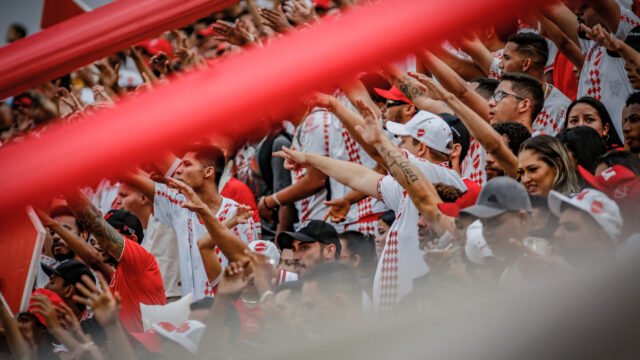 Bilheteria: Vila Nova arrecada quase o dobro do Goiás e mais que o triplo do Atlético-GO na Série B
