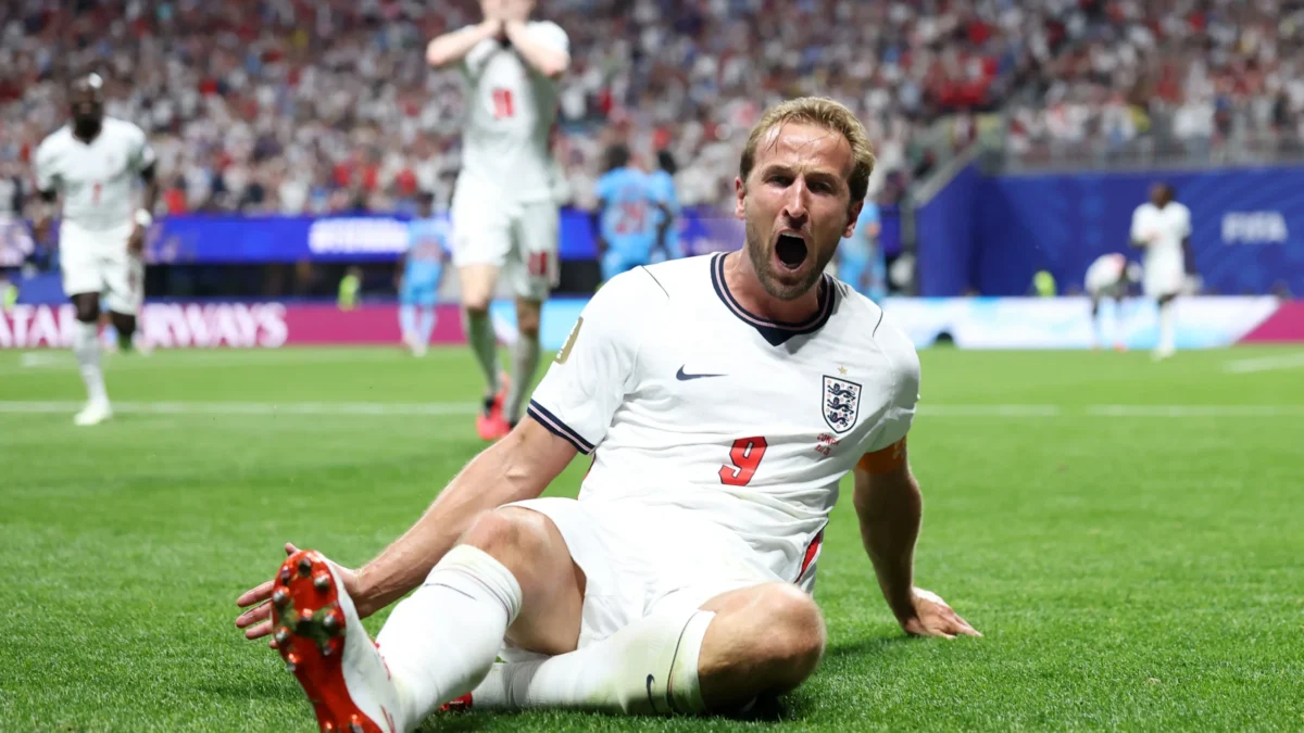 Bola de Ouro: Harry Kane é eleito melhor jogador do mundo pela primeira vez