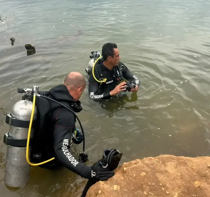 Bombeiros encontram corpo de homem em lago da Saneago, em Goiânia