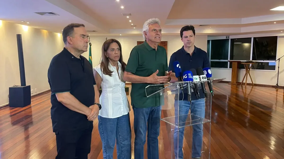 Caiado diz que se curva à decisão da maioria e Daniel afirma que defenderá interesses de Goiás