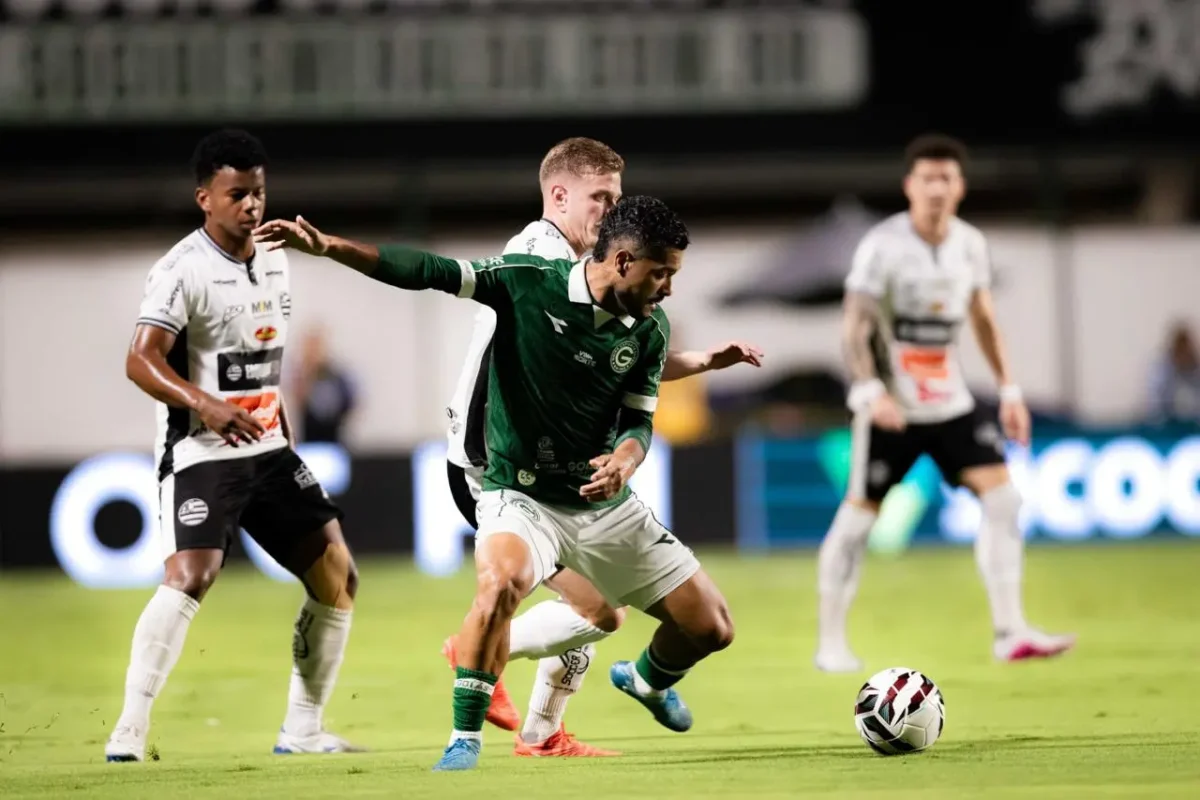 Com belo gol de Lucas Rodrigues, Goiás vence o Athletic e chega aos 45 pontos na Série B
