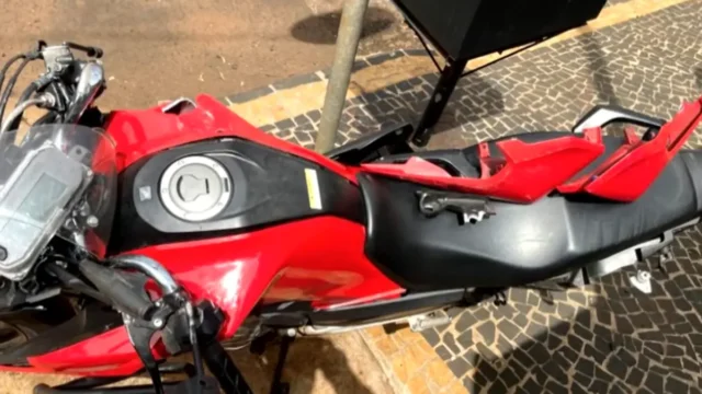 Com ciúmes da companheira, motorista sem CNH atropela motociclista de propósito em Rio Verde