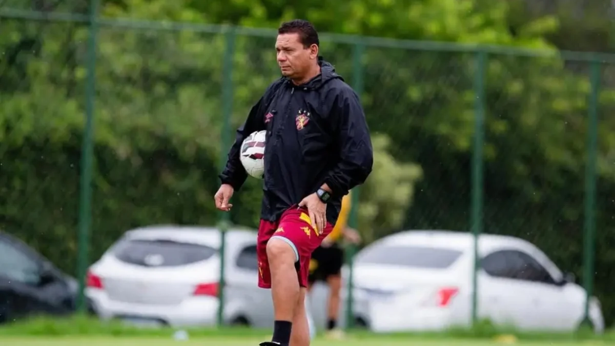 Com três competições em 2027, Anápolis aposta em técnico conhecido no futebol goiano