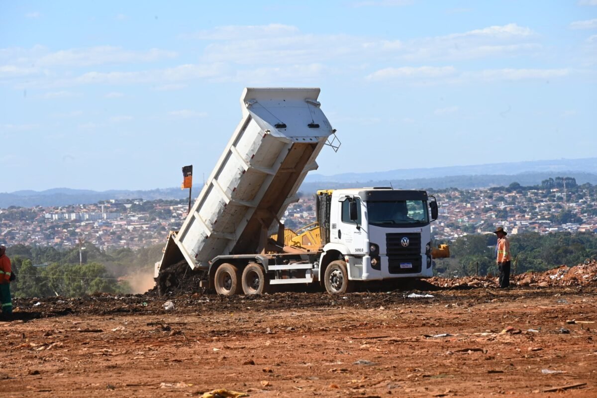 Comurg recebe autorização para operar aterro sanitário de Goiânia