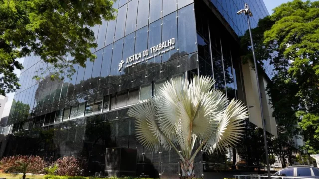 Concurso TRT-GO tem previsão orçamentária para juiz substituto; veja requisitos e salário