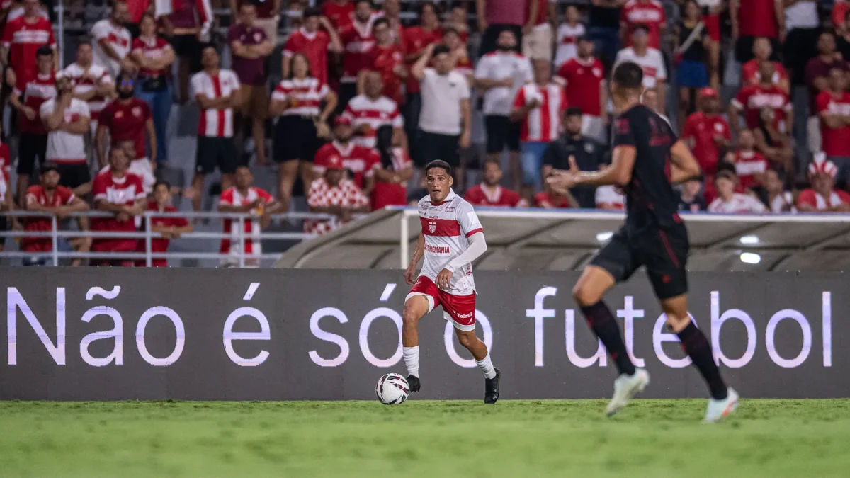 CRB aproveita vacilos na defesa do Dragão e marca dois gols em 15 minutos