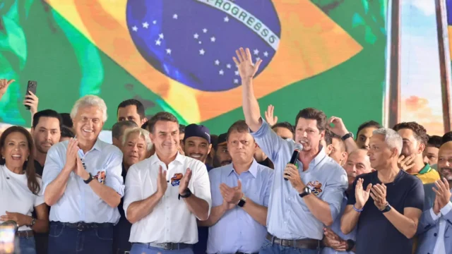 Daniel acompanha ato do MDB em apoio a Flávio em São Paulo