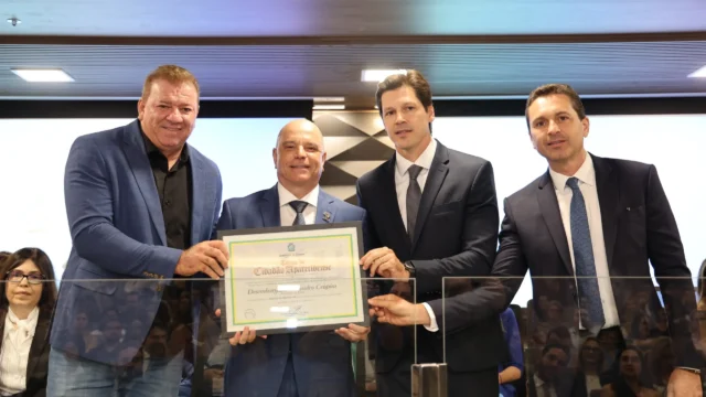 Daniel e Leandro Vilela celebram inauguração de novo Fórum Cível em Aparecida de Goiânia