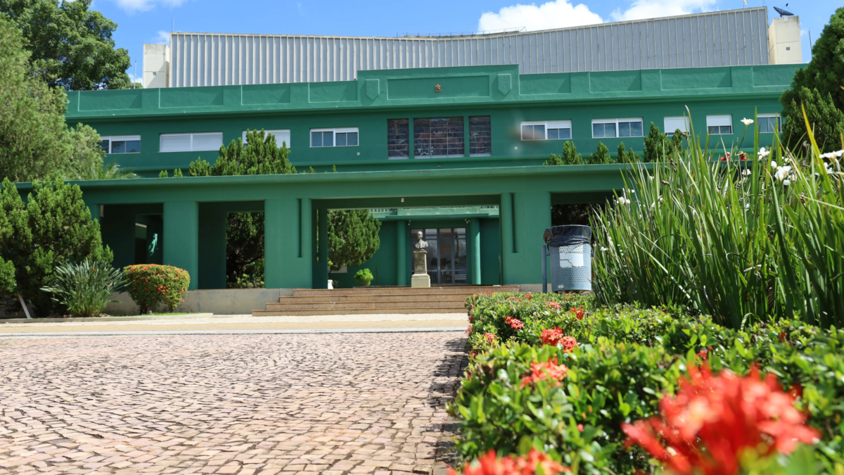 De cinema a museus, conheça 7 prédios art déco que contam a história de Goiânia