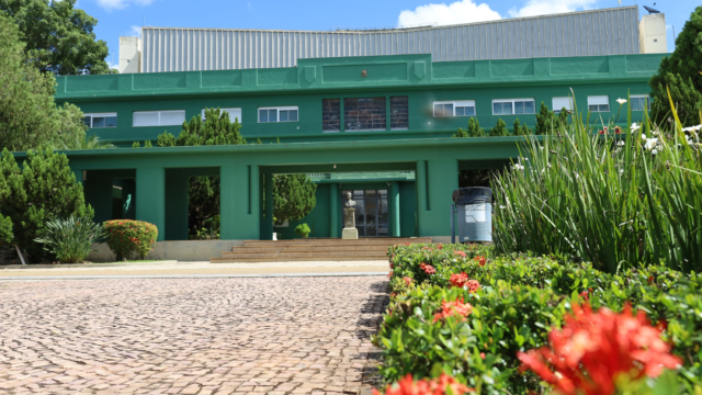 De cinema a museus, conheça 7 prédios art déco que contam a história de Goiânia