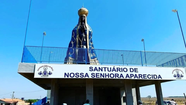 De imagem quebrada a símbolo do Brasil: Nossa Senhora Aparecida atravessa 309 anos de história