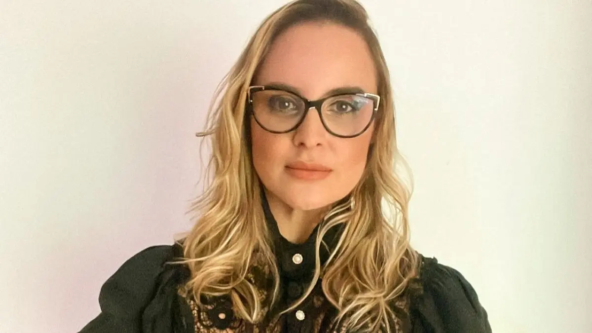 De vendedora de bombons a empresária: goiana que custeou a faculdade com doces hoje comanda instituto de ensino em saúde