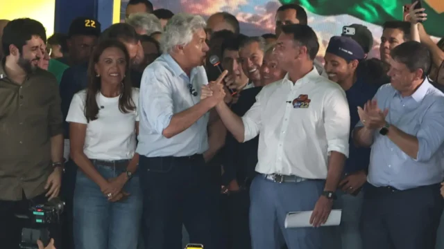 Depois de chamar Flávio Bolsonaro de ladrão, Caiado justifica apoio: “Sou duro com todos”