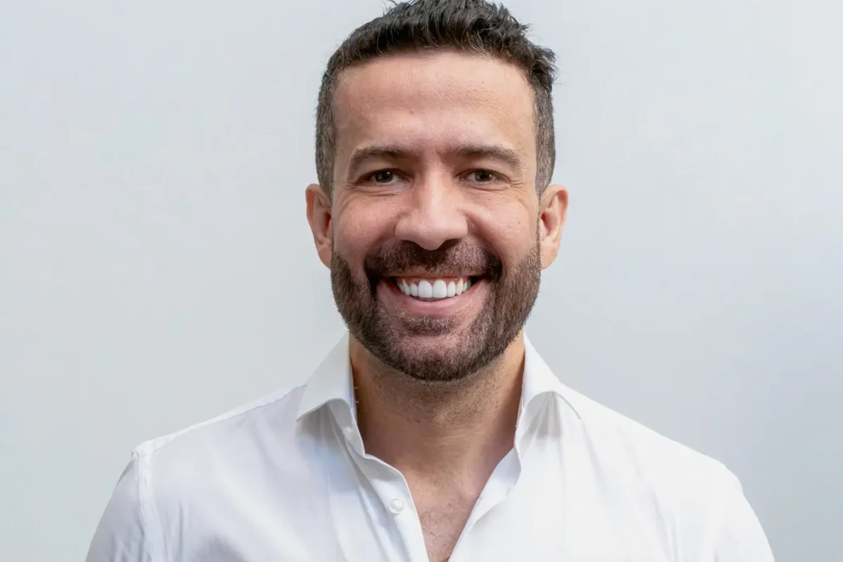 Deputado André Janones é internado na UTI após arritmia cardíaca