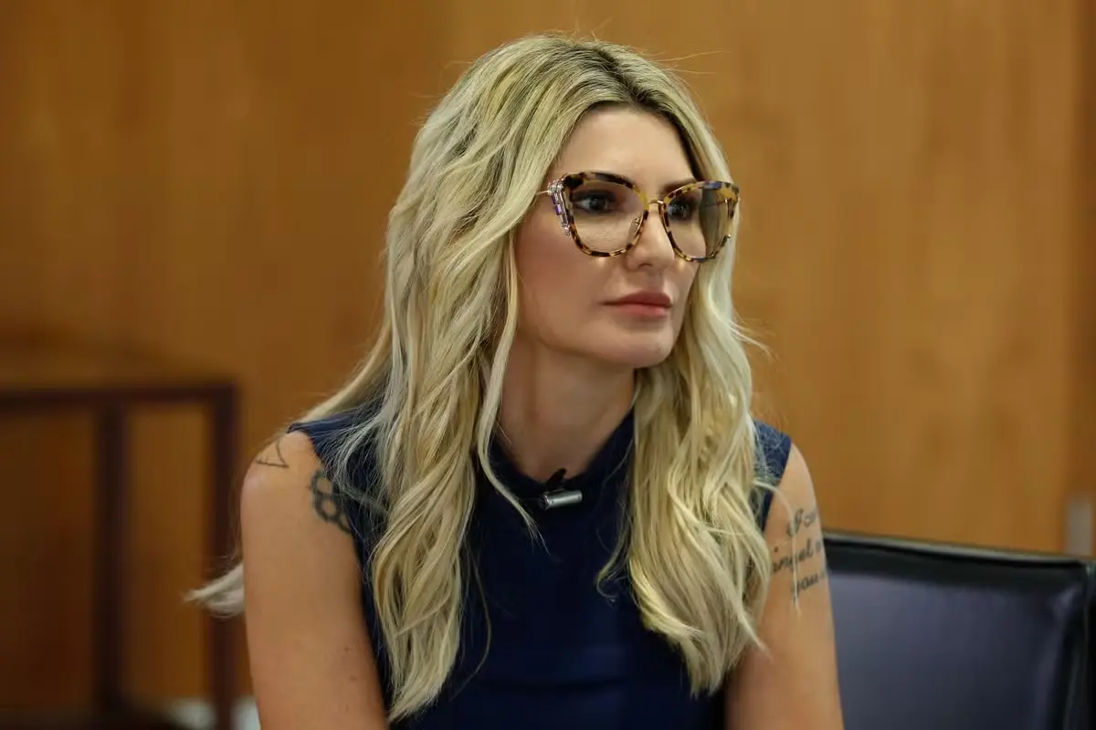 Derrotada nas eleições, Antonia Fontenelle gastou R$ 40 mil do fundo eleitoral com cabeleireiro