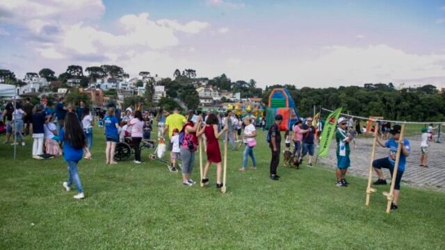 Dia das Crianças com diversão e cultura: confira as atrações em Curitiba, Rio de Janeiro, Belo Horizonte e Recife