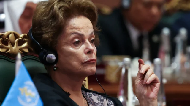 Dilma pede à Justiça Federal pagamento imediato de R$ 17.562,80 por anistia política