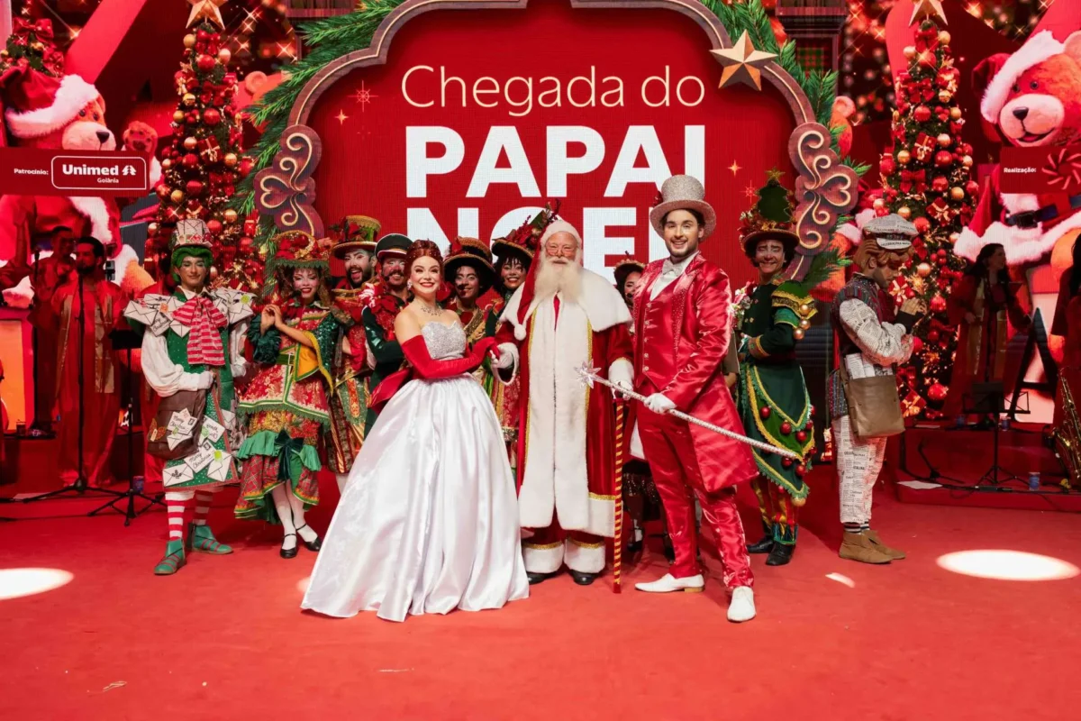 Doação de brinquedos garante ingresso para chegada do Papai Noel em Goiânia